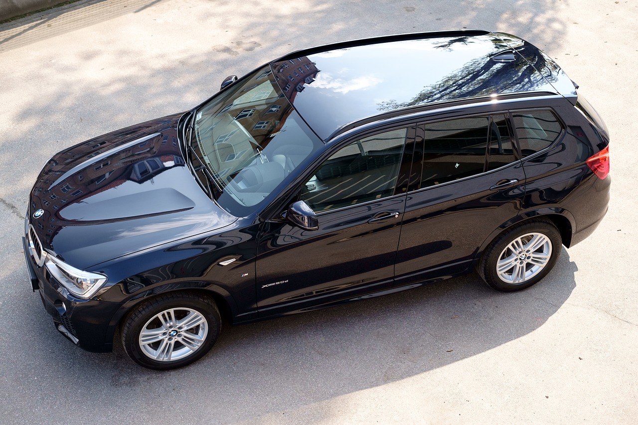 奔馳十萬黑武士，時尚與性能的絕佳融合